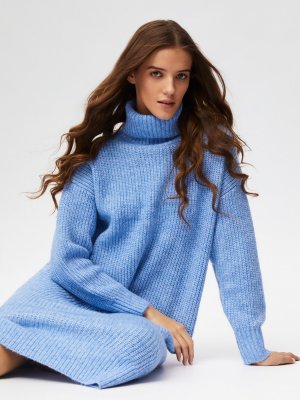 Вязаное платье-свитер длины миди с высоким горлом zolla. Цвет: голубой