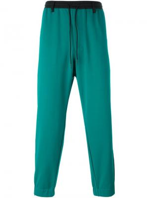 Классические спортивные брюки Y-3. Цвет: зелёный