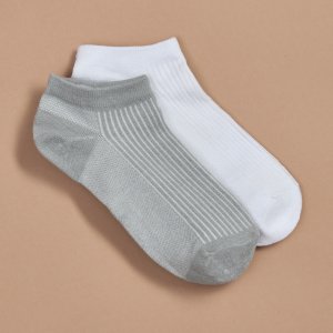 Носки Socks, белые/серые CozyHome. Цвет: мультиколор