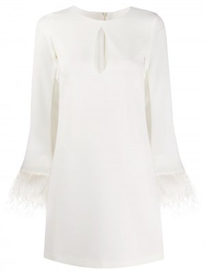 Вечернее платье с перьями Blanca Vita. Цвет: белый