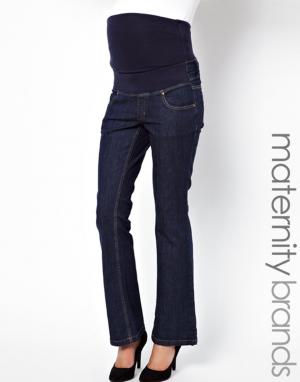 Слегка расклешенные джинсы Isabella Oliver. Цвет: indigo - индиго