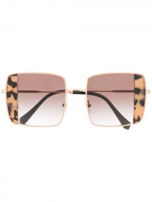 Солнцезащитные очки в квадратной оправе Miu Eyewear. Цвет: розовый
